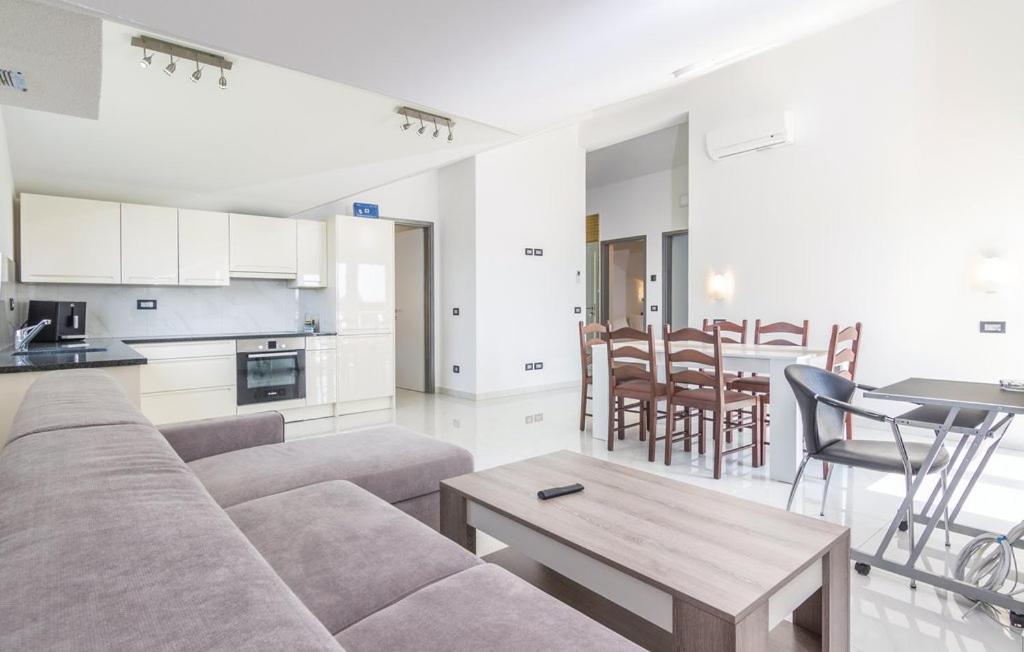 Funtana Appartements An Der 1 Reihe Vom Meer Exteriér fotografie