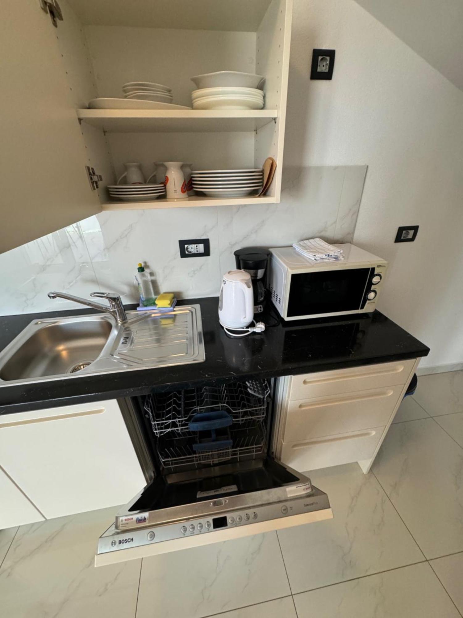 Funtana Appartements An Der 1 Reihe Vom Meer Exteriér fotografie