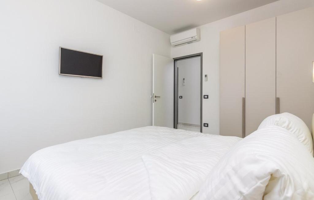 Funtana Appartements An Der 1 Reihe Vom Meer Exteriér fotografie
